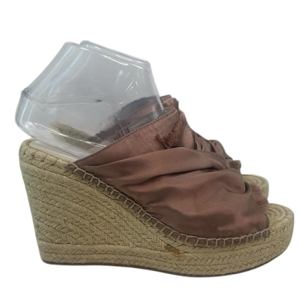 Kenneth Cole Odele 2 Satin Blush Fringe Braided Espadrille Wedge Sandals SZ 7.5